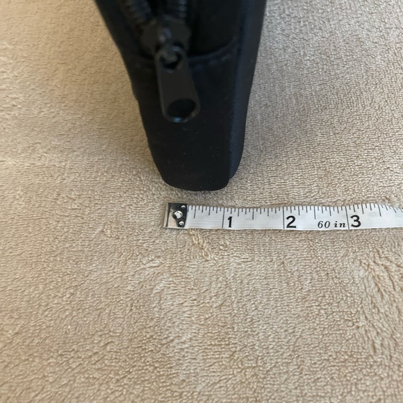 Body Glove Tech Zip Case - One Size - Picture 4 of 9